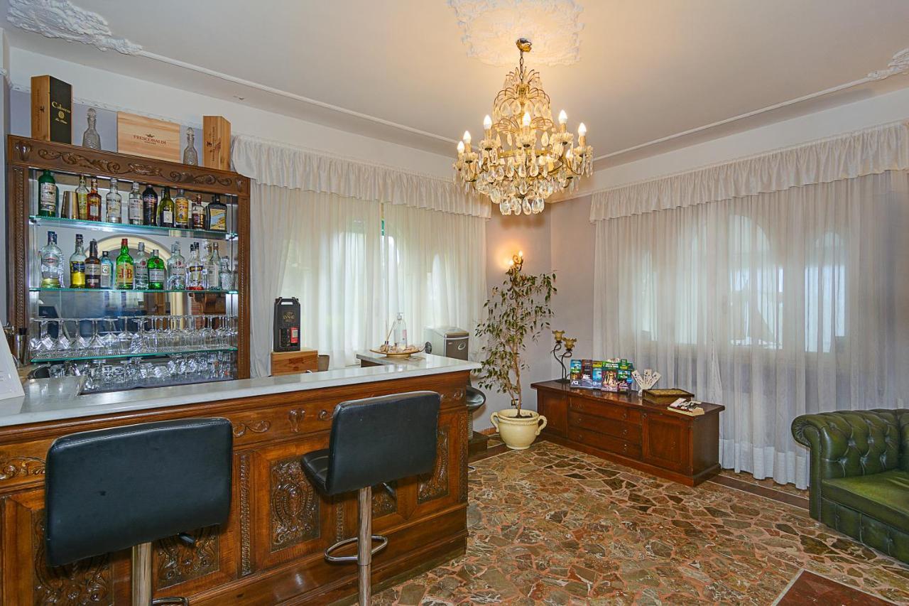 Hotel Poseidon Marina di Pietrasanta Extérieur photo