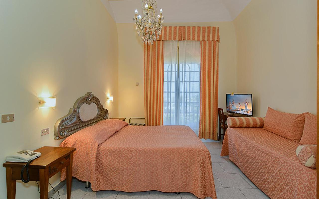 Hotel Poseidon Marina di Pietrasanta Extérieur photo